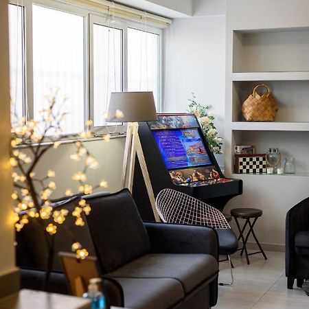 Patras' Hitech Apartment Eksteriør bilde
