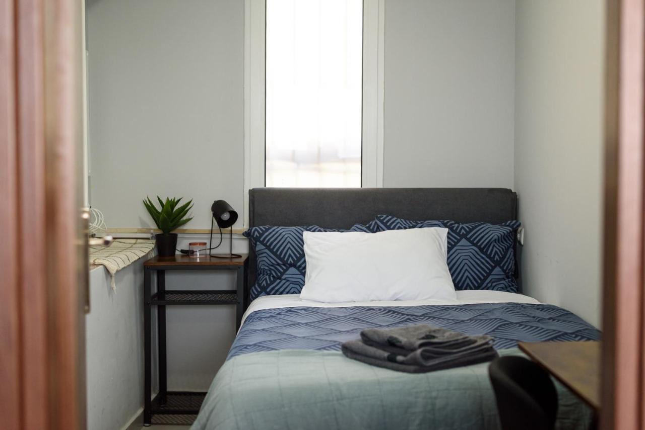 Patras' Hitech Apartment Eksteriør bilde